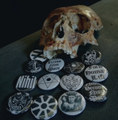 Various buttons (32mm)