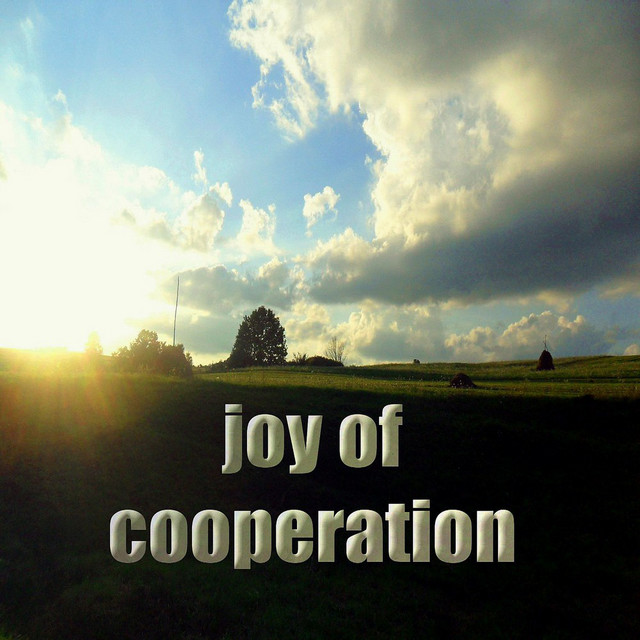 Joy of Cooperation (Inspiring Deephouse Music)